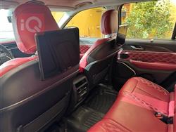 جیپ گراند شیرۆکی